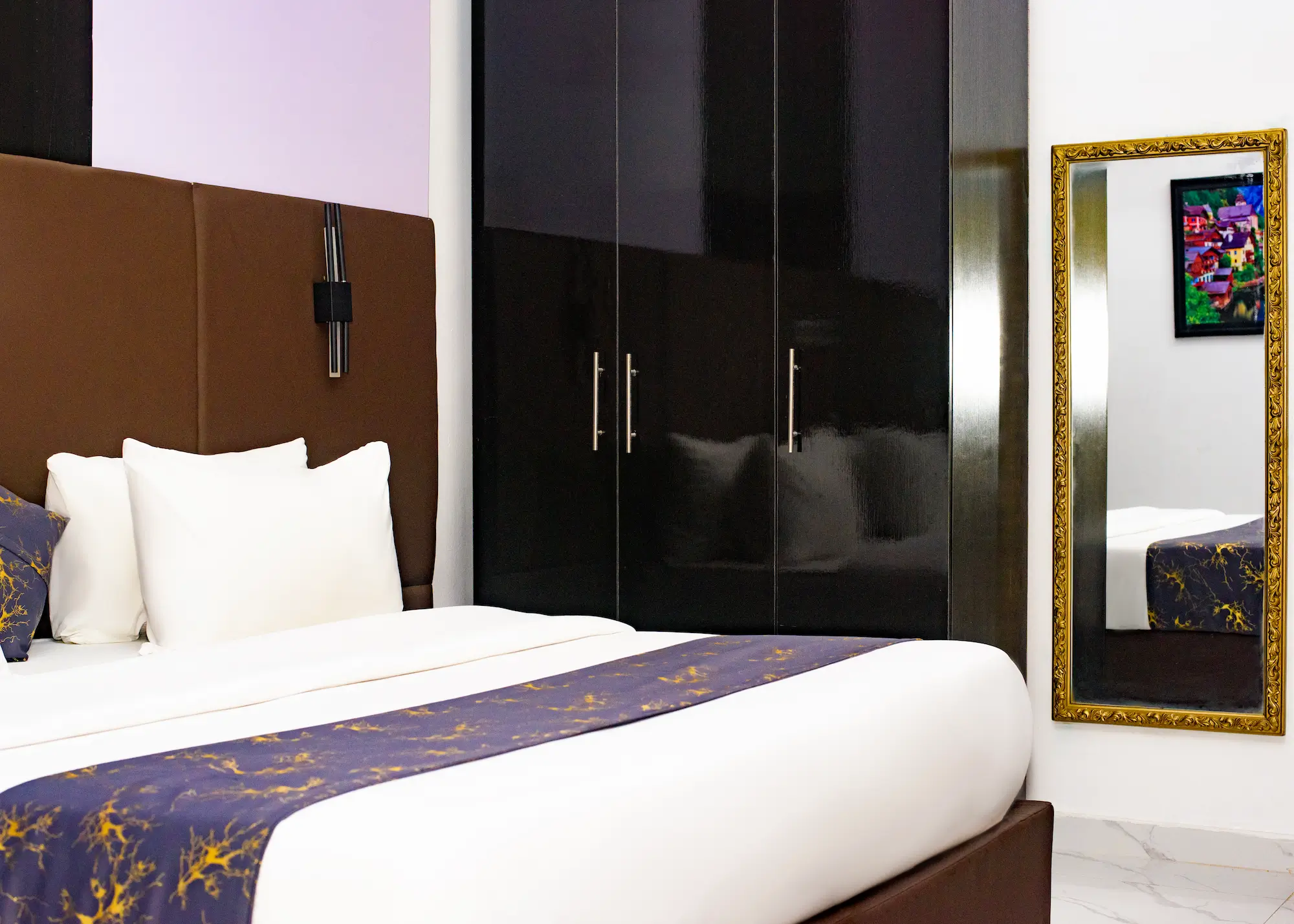 melody luxury room image 3