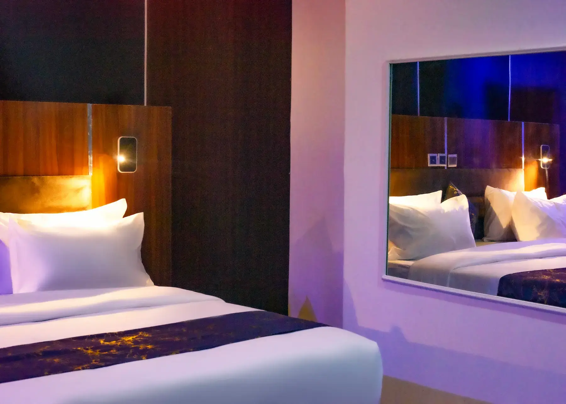 melody luxury room image 4