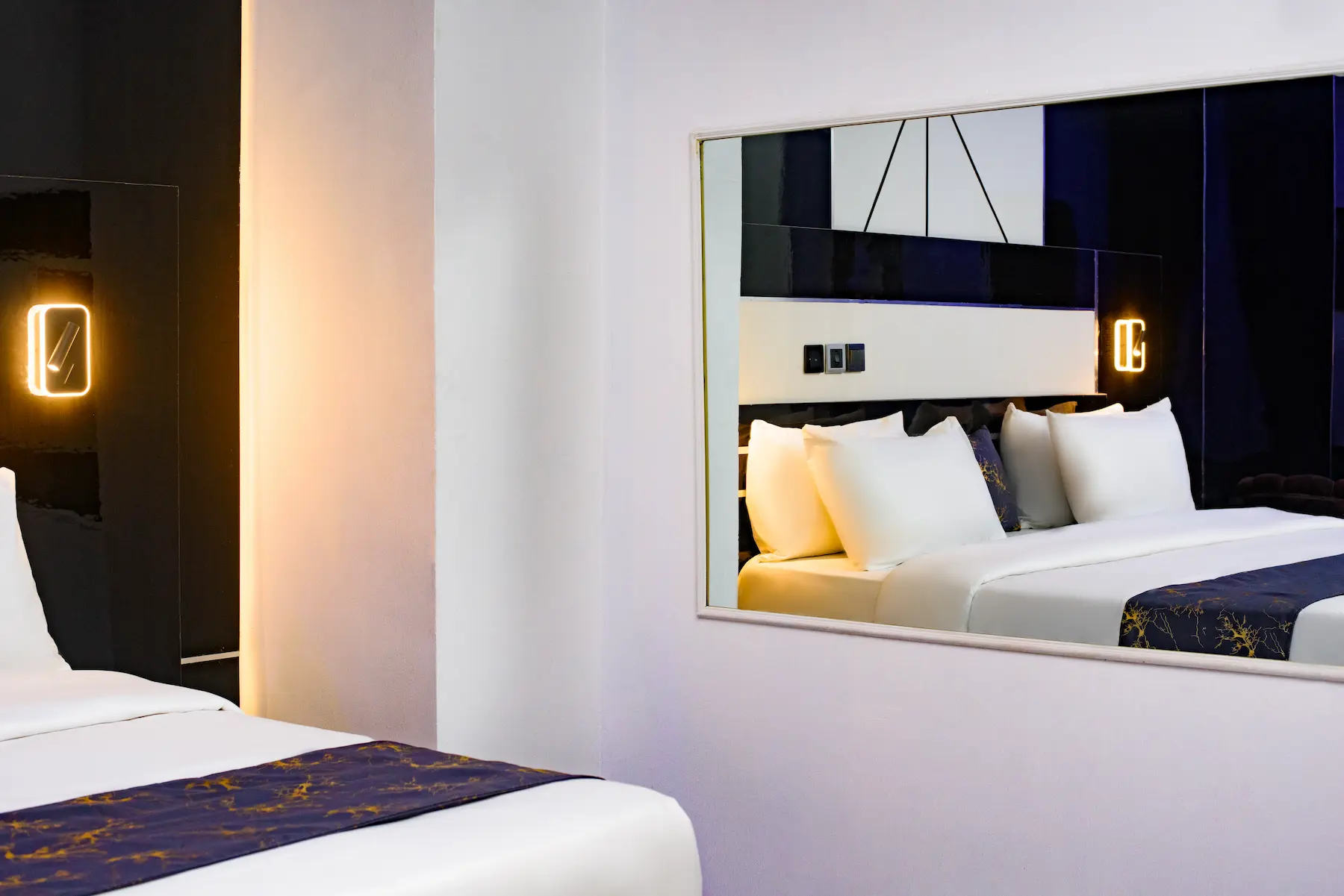 melody luxury room image 5