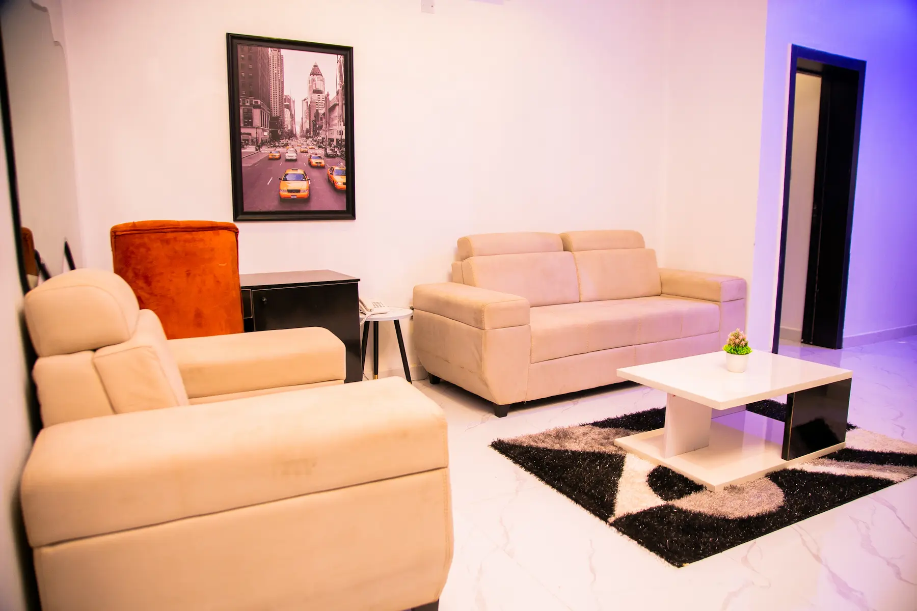 melody luxury room image 2