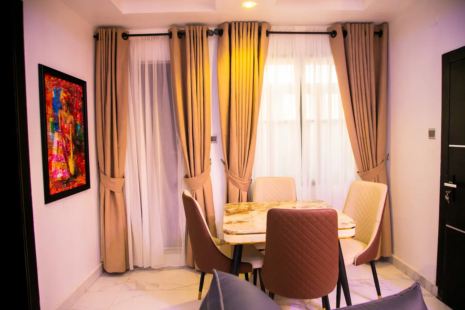 melody luxury room image 3